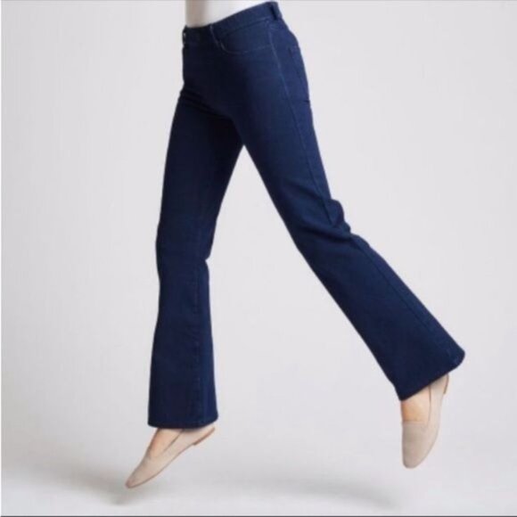 Betabrand Boot-Cut 4-Pocket Yoga Denim pants Dark Indigo Large - Picture 10 of 10